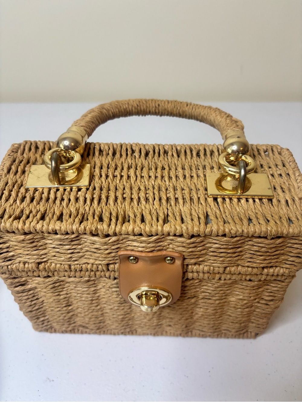 Woven Straw Top-Handle Crossbody Bag in Natural - Picture 4 of 6
